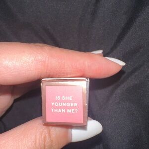 Patrick Ta Major Glow Lip Shine
Shade: Is She Younger Than Me?